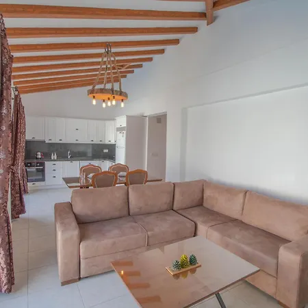 别墅 Likya Gold 2+1 Villa, Oezel Havuzlu,