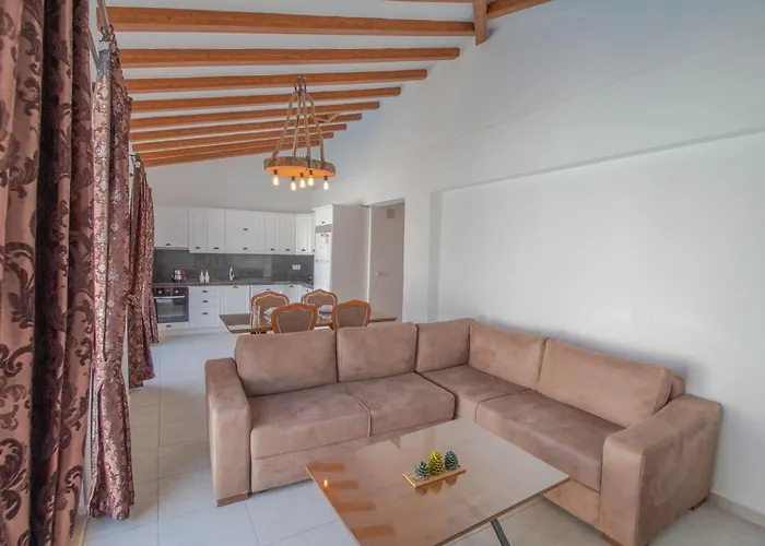 别墅 Likya Gold 2+1 Villa, Oezel Havuzlu,